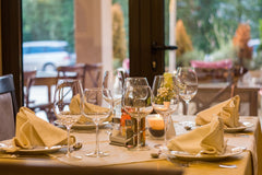 20 inch Polyester Cloth Napkins Ivory (Pack of 10)