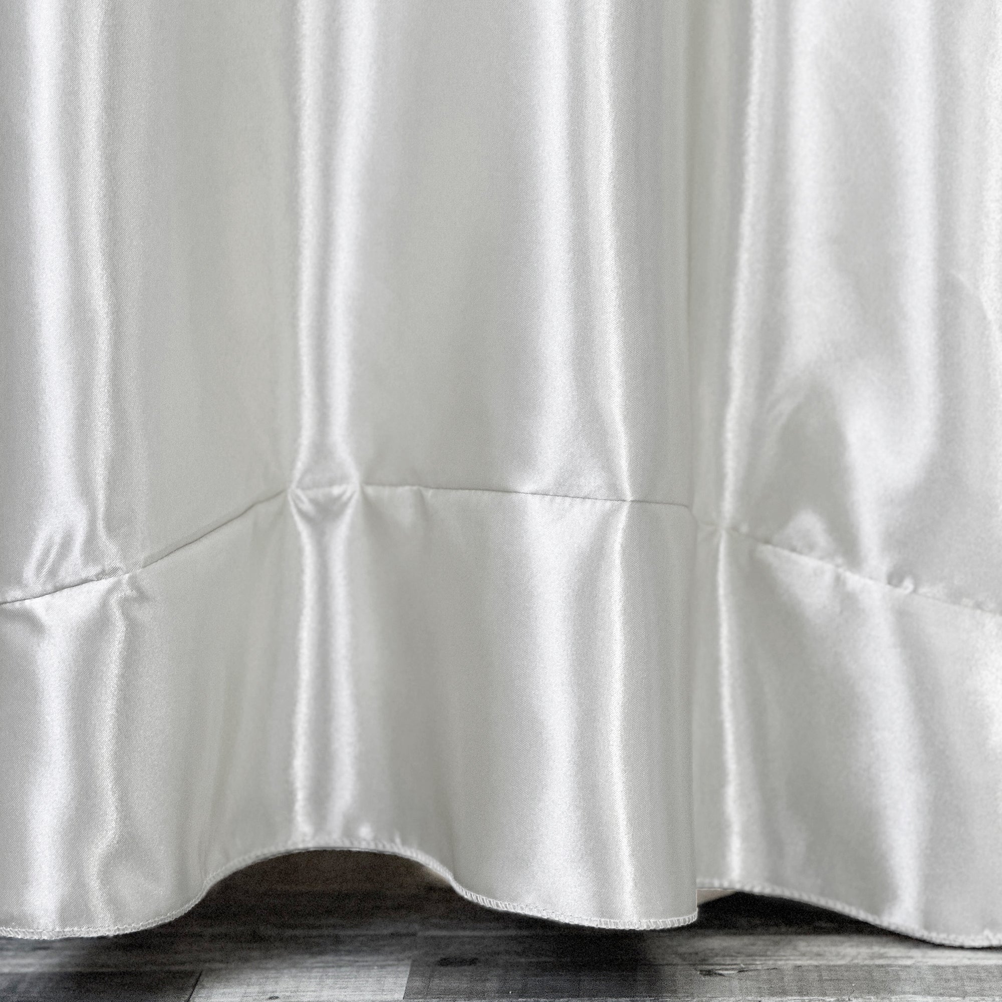 132 inch Satin Round Tablecloth White