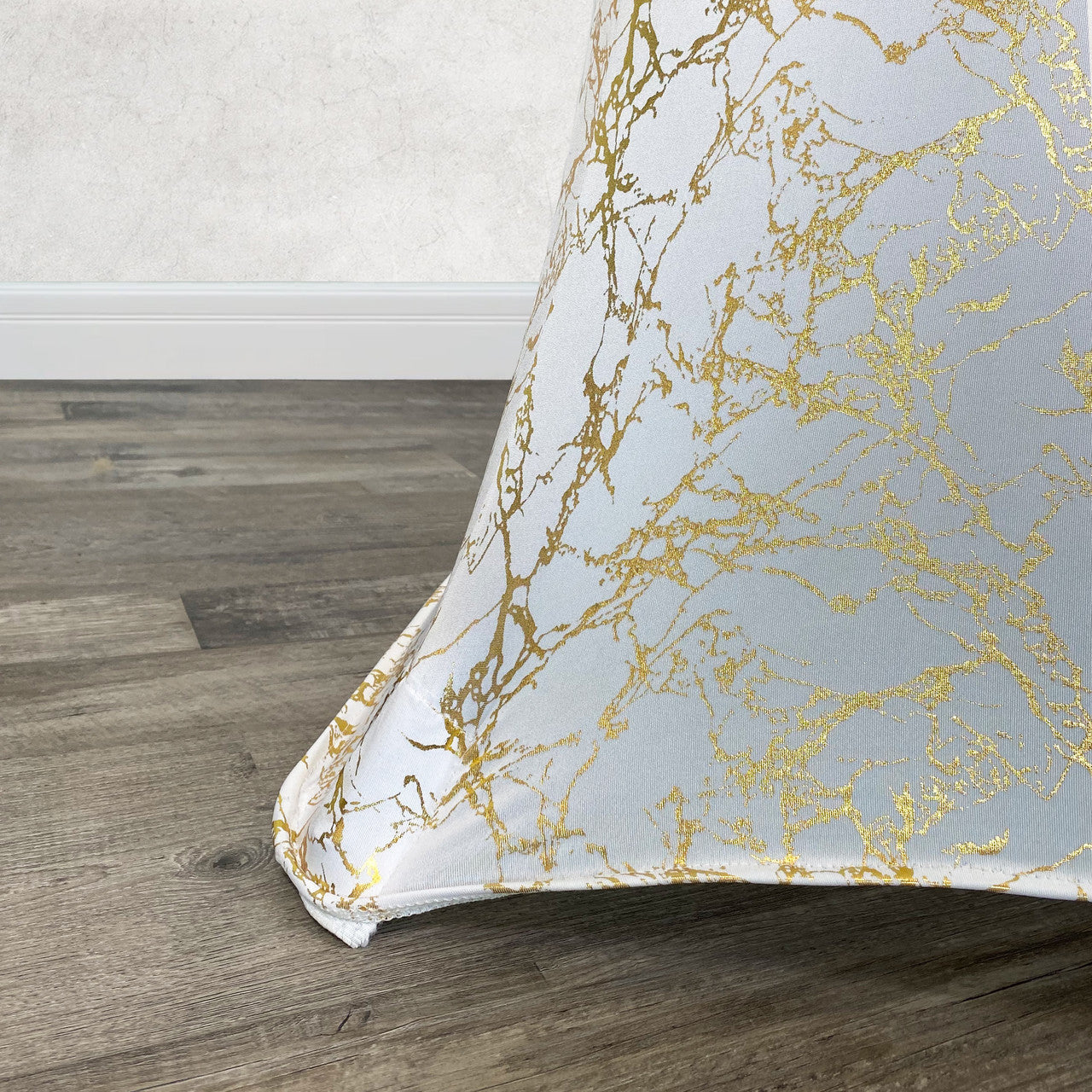 30 inch Highboy Cocktail Round Stretch Spandex Table Cover White With Gold Marbling
