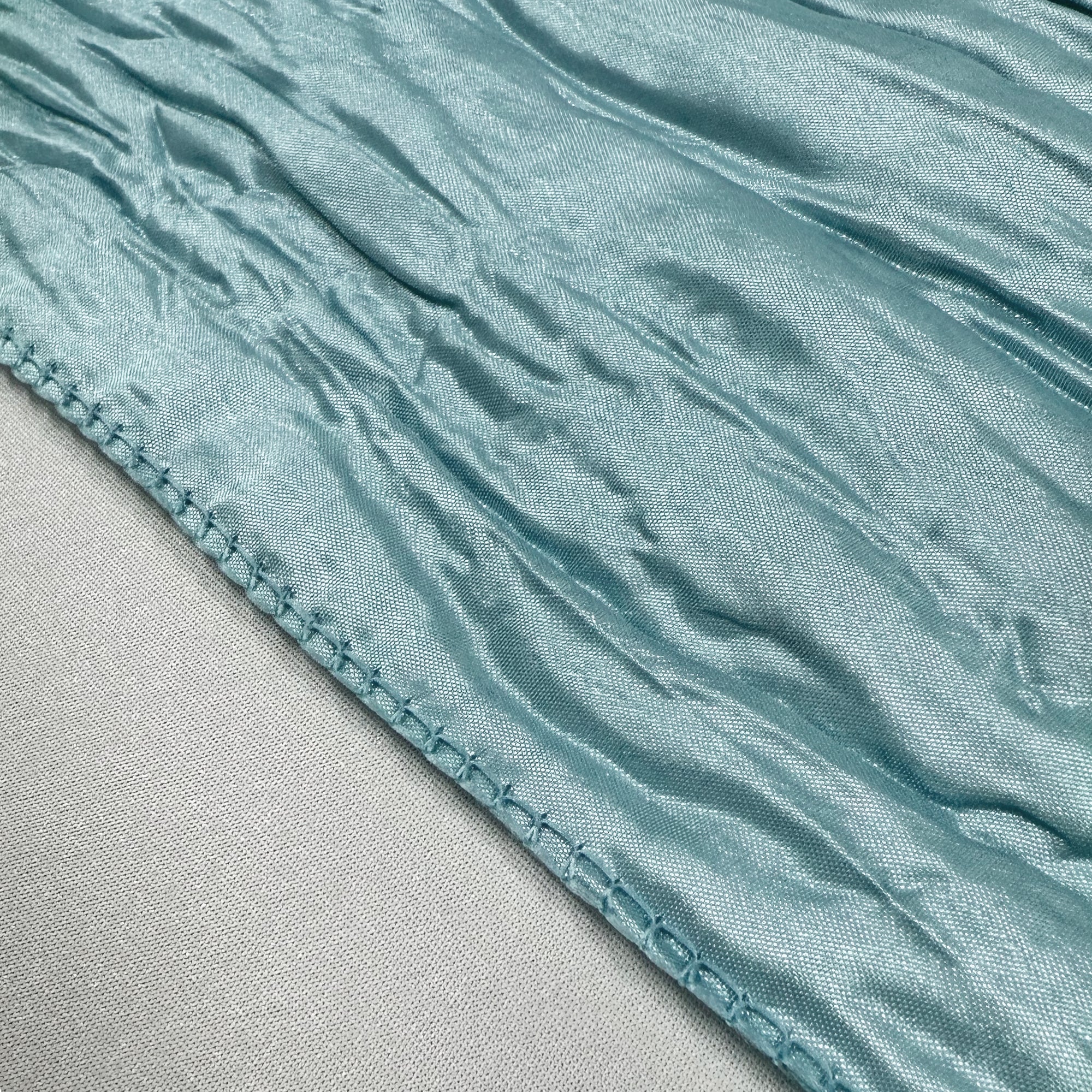 14 x 108 Inch Crinkle Taffeta Table Runner Dusty Blue