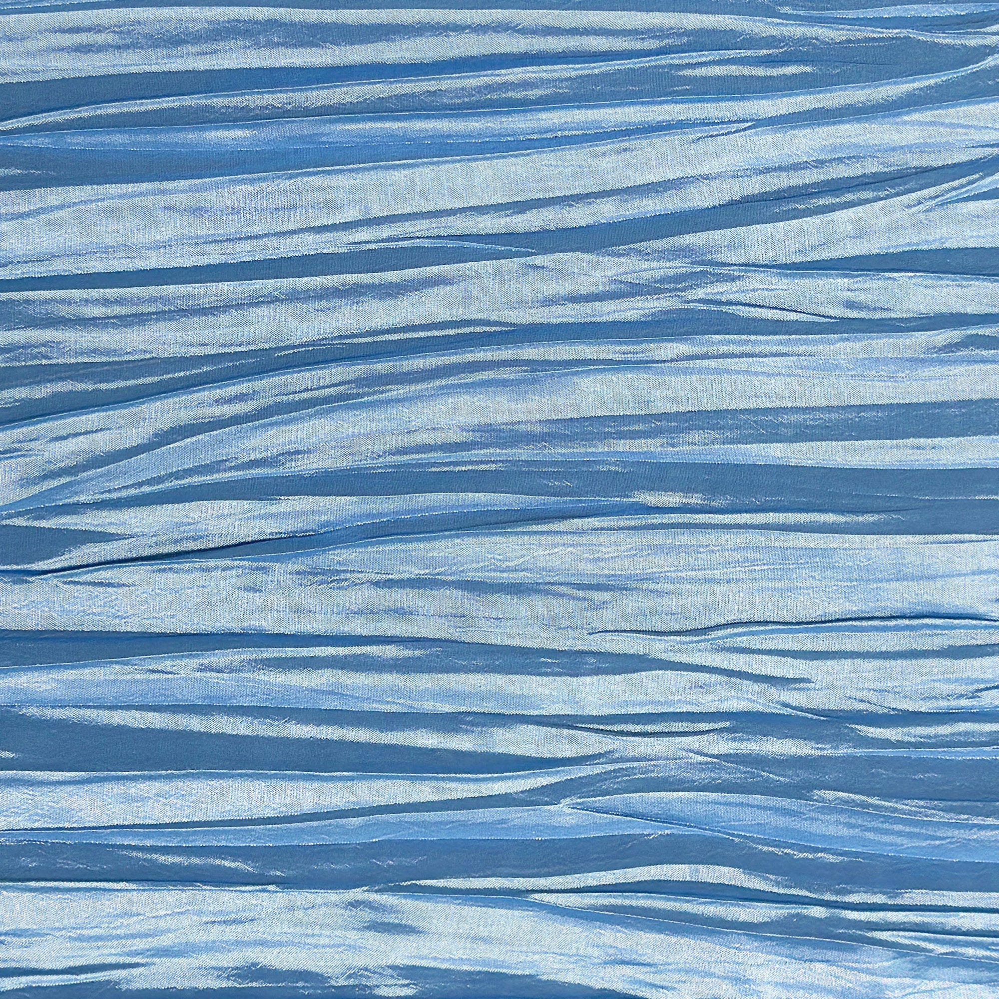 14 x 108 Inch Crinkle Taffeta Table Runner Light Blue